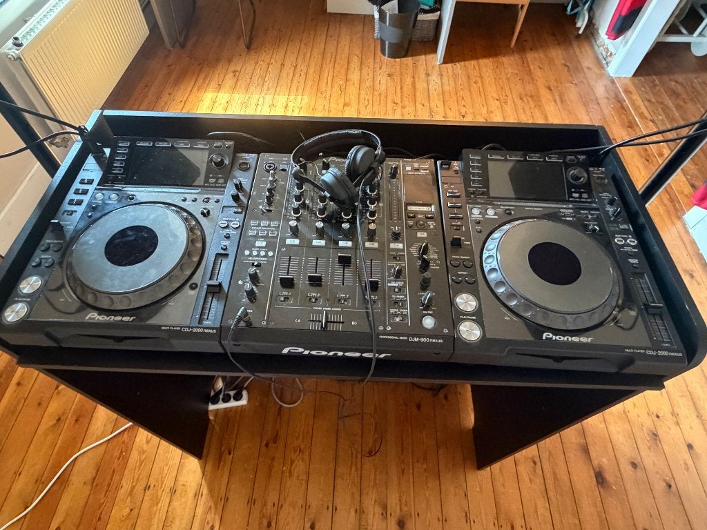 Pioneer DJ-set – 2x CDJ-2000NXS + DJM-900NXS + decksavers, Muziek en Instrumenten, Dj-sets en Draaitafels, Ophalen, Gebruikt, Dj-set
