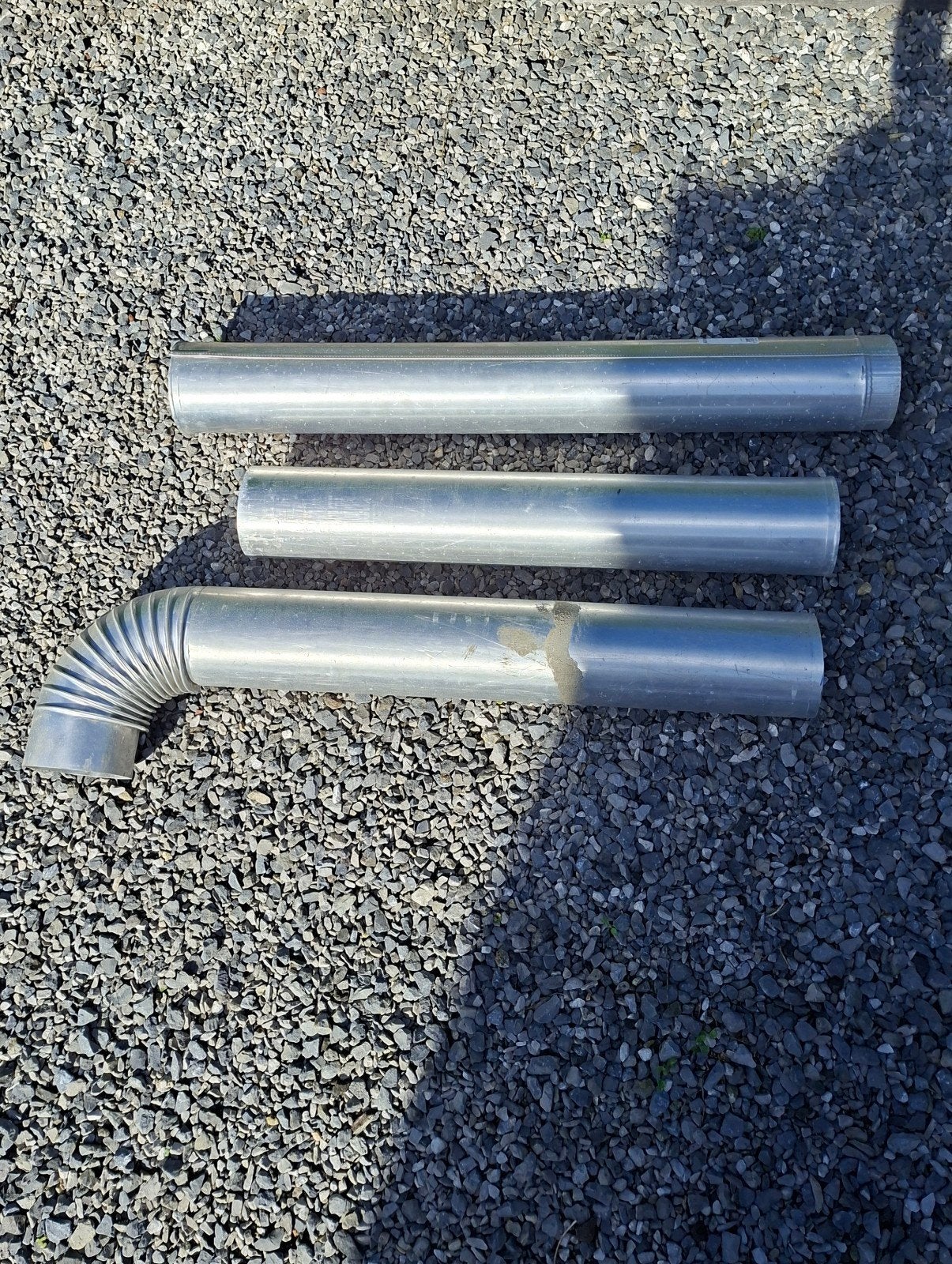 Lot de 3 tubes + coude buse aluminium, Bricolage & Construction, Tuyaux & Évacuations, 80 mm ou plus, Buse droite, Aluminium, Enlèvement
