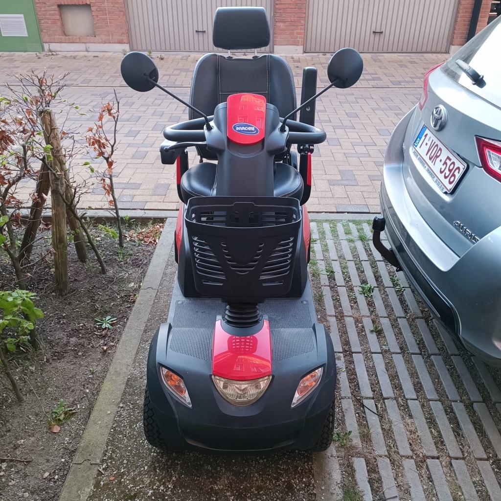 Invacare comet pro, 36 à 45 km, Comme neuf, Enlèvement, Invacare