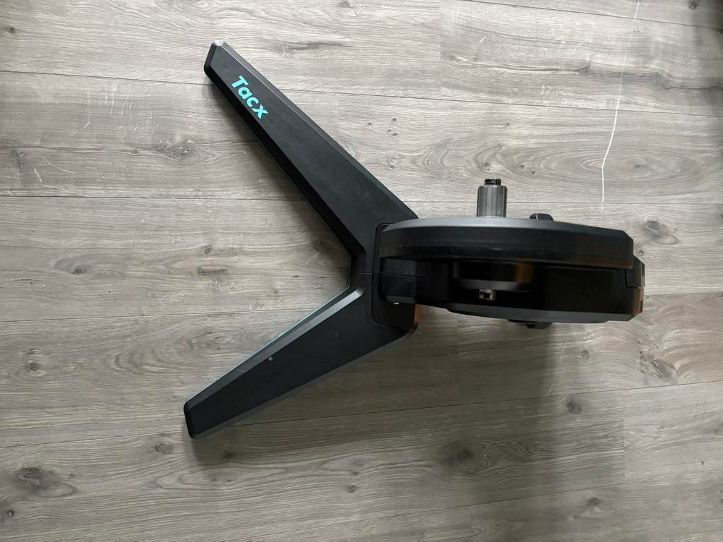 Tacx flux 2, Ophalen, Zo goed als nieuw