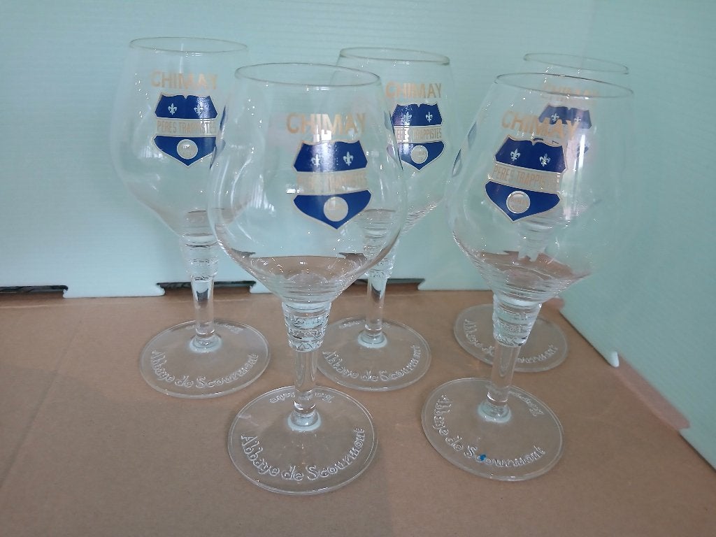 Cinq verres sur pied CHIMAY PERES TRAPPISTES (barrique), Enlèvement ou Envoi, Comme neuf, Verre ou Verres, Autres marques