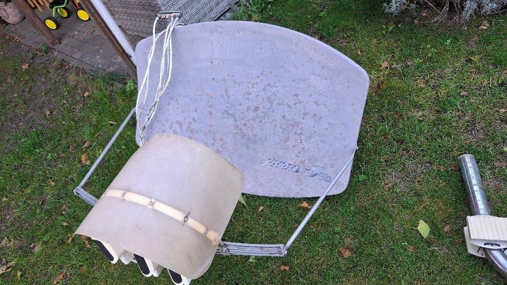 schotelantenne met muurbeugel, Audio, Tv en Foto, Ophalen, Gebruikt, (Schotel)antenne, Overige merken