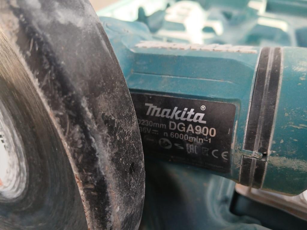 haakse slijper op 2x18v accu Makita, Ophalen of Verzenden, Gebruikt, Haakse handslijpmachine