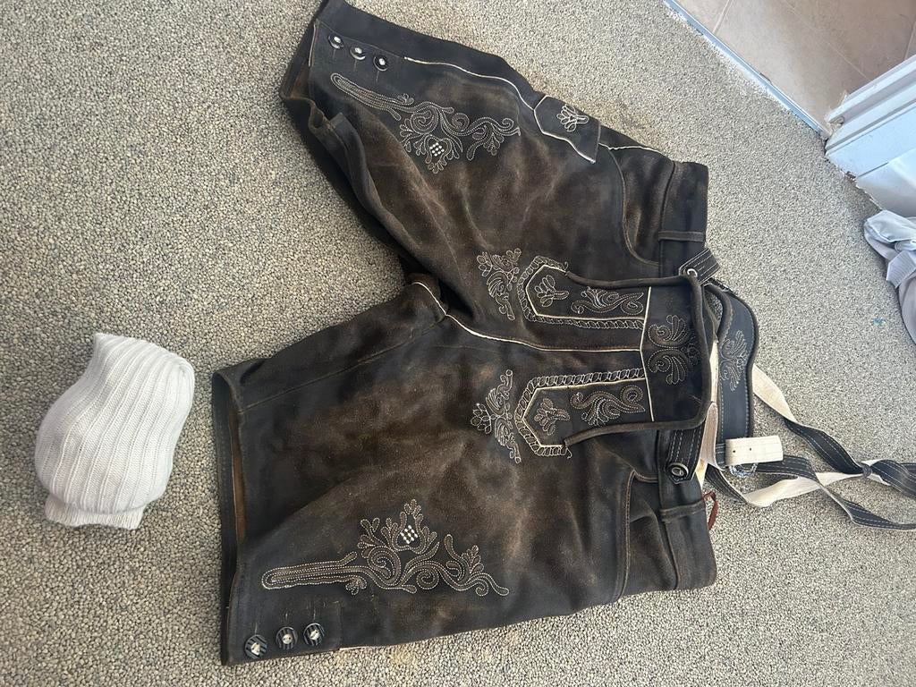 Echte lederen lederhosen, Ophalen, Zo goed als nieuw