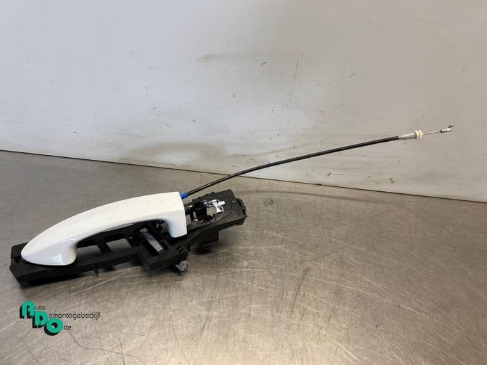 Portiergreep 2Deurs links van een Ford Fiesta (Fiesta 08-), Auto-onderdelen, Carrosserie, Ford, Gebruikt, 3 maanden garantie, Ophalen of Verzenden