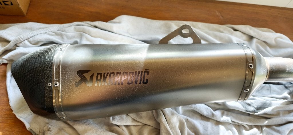 Pot d'échappement Akrapovic VFR1200X Crosstourer original, Motos, Enlèvement, Utilisé