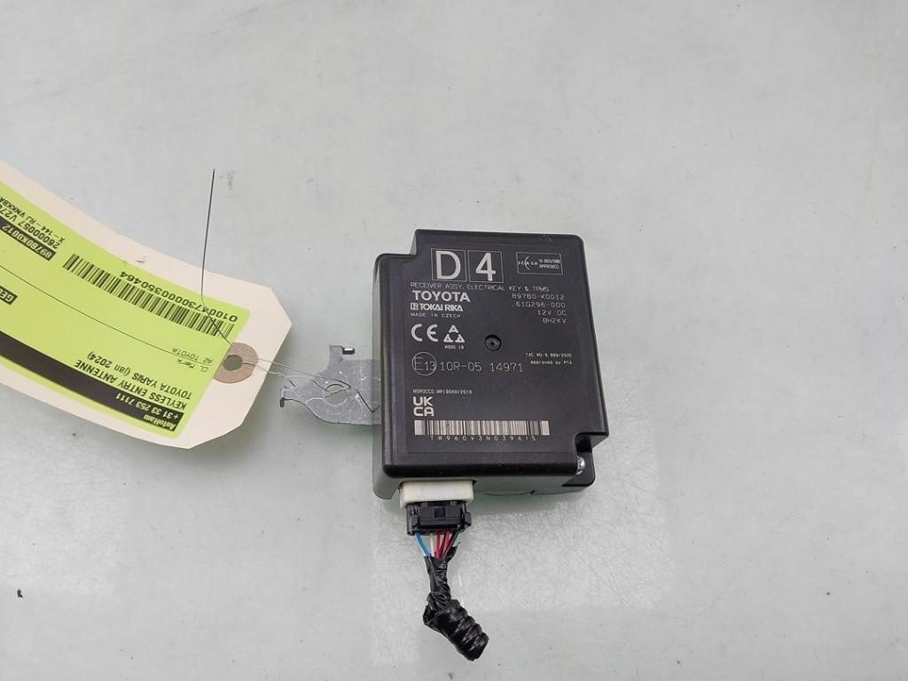 ANTENNE D'ACCÈS SANS CLÉ Yaris IV (P21 / PA1 / PH1), Kundenbetreuung@toyota.de, Toyota, Utilisé, Toyota-Allee 2
50858  Köln, DE