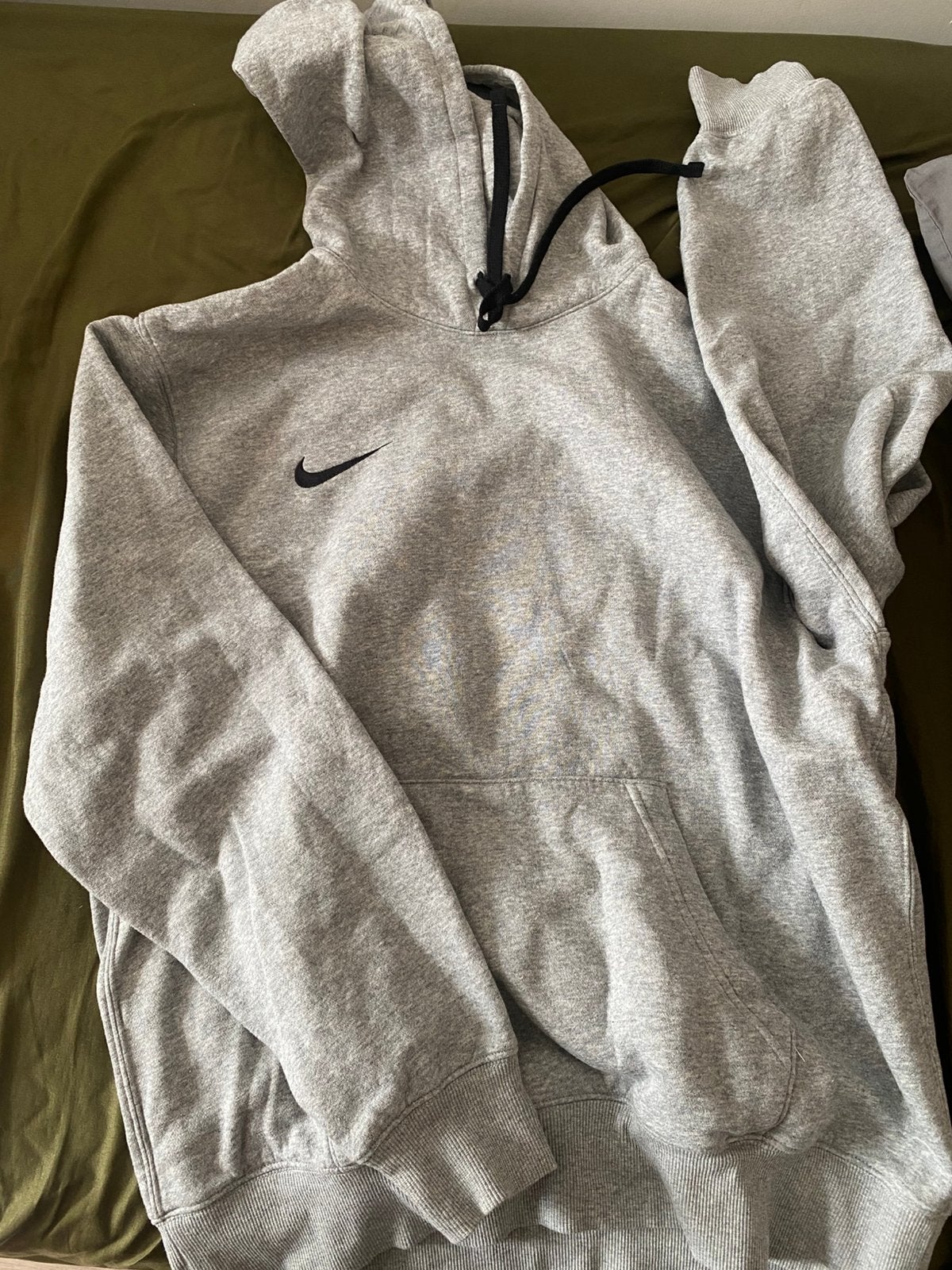 Nike Hoodie L, Kleding | Heren, Truien en Vesten, Ophalen of Verzenden, Zo goed als nieuw