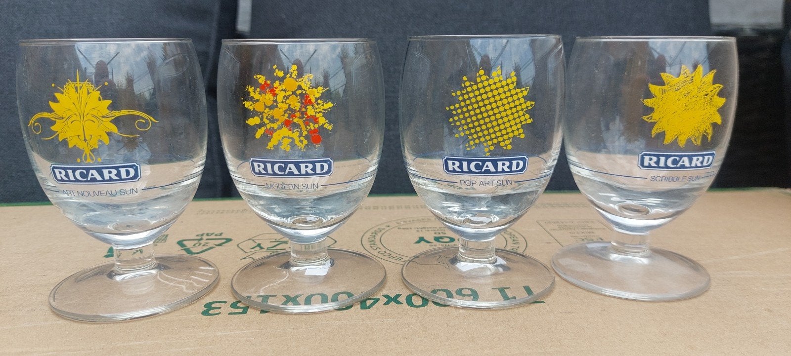 4 verres ricard collection SUN complète, Enlèvement ou Envoi