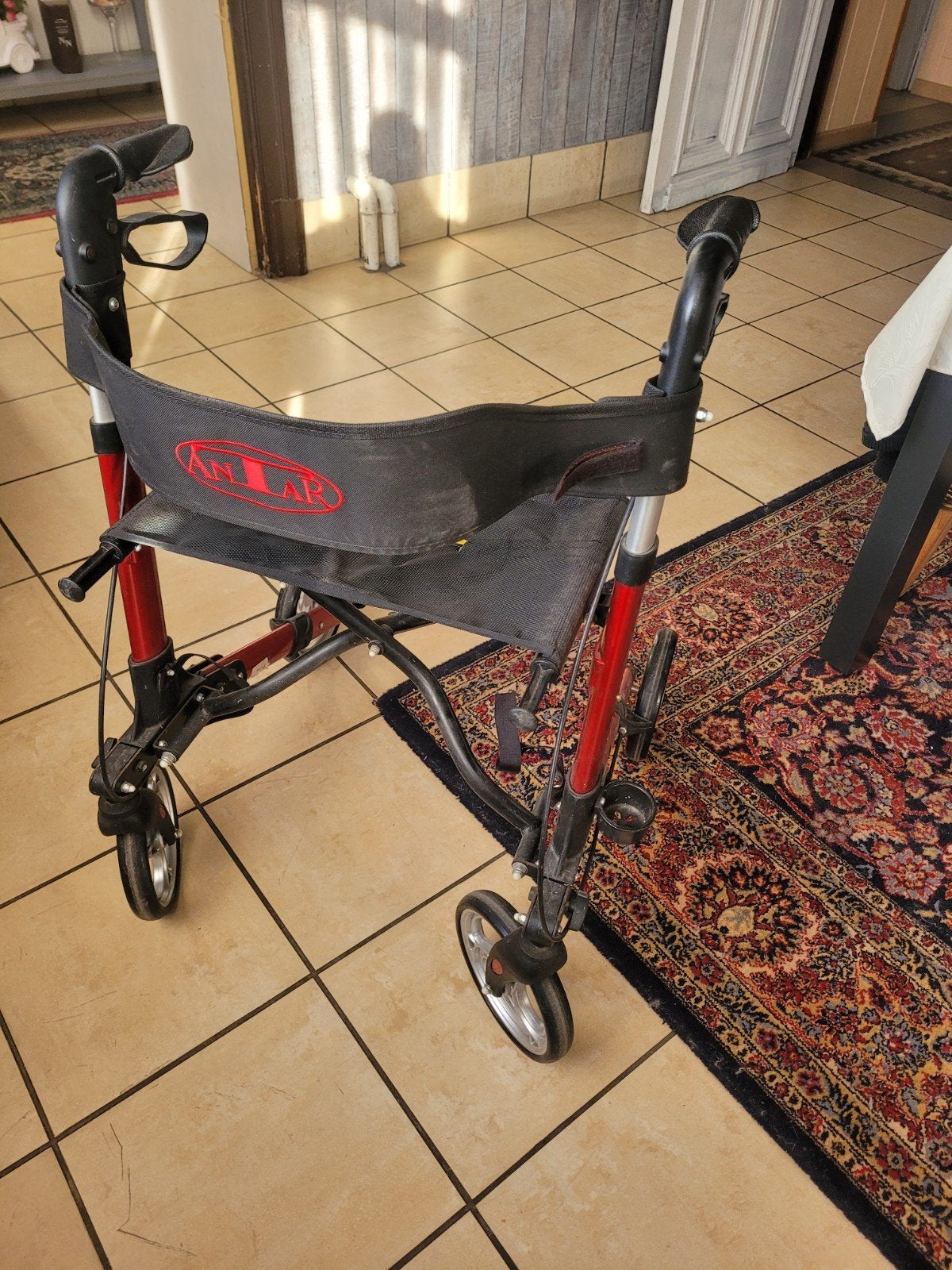 Antar Rollator Alluminium, Enlèvement