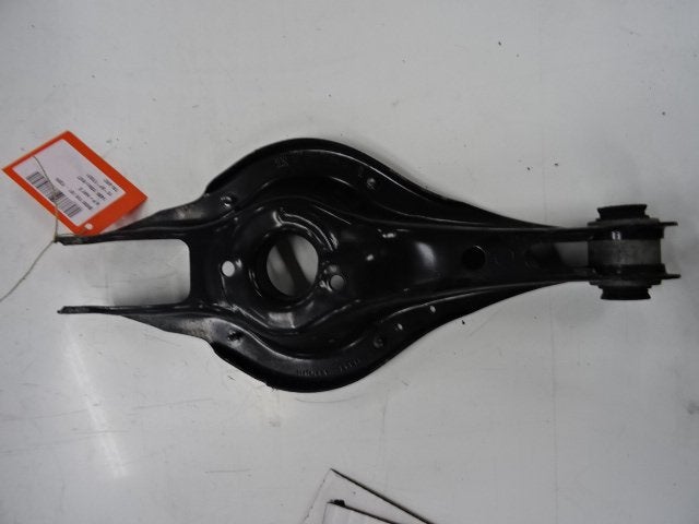 BRAS DE SUSPENSION ARRIÈRE DROIT BMW 1 serie (F21) (51261), Utilisé, BMW, Petuelring 130
80809  München, DE, Bayerische Motoren Werke AG