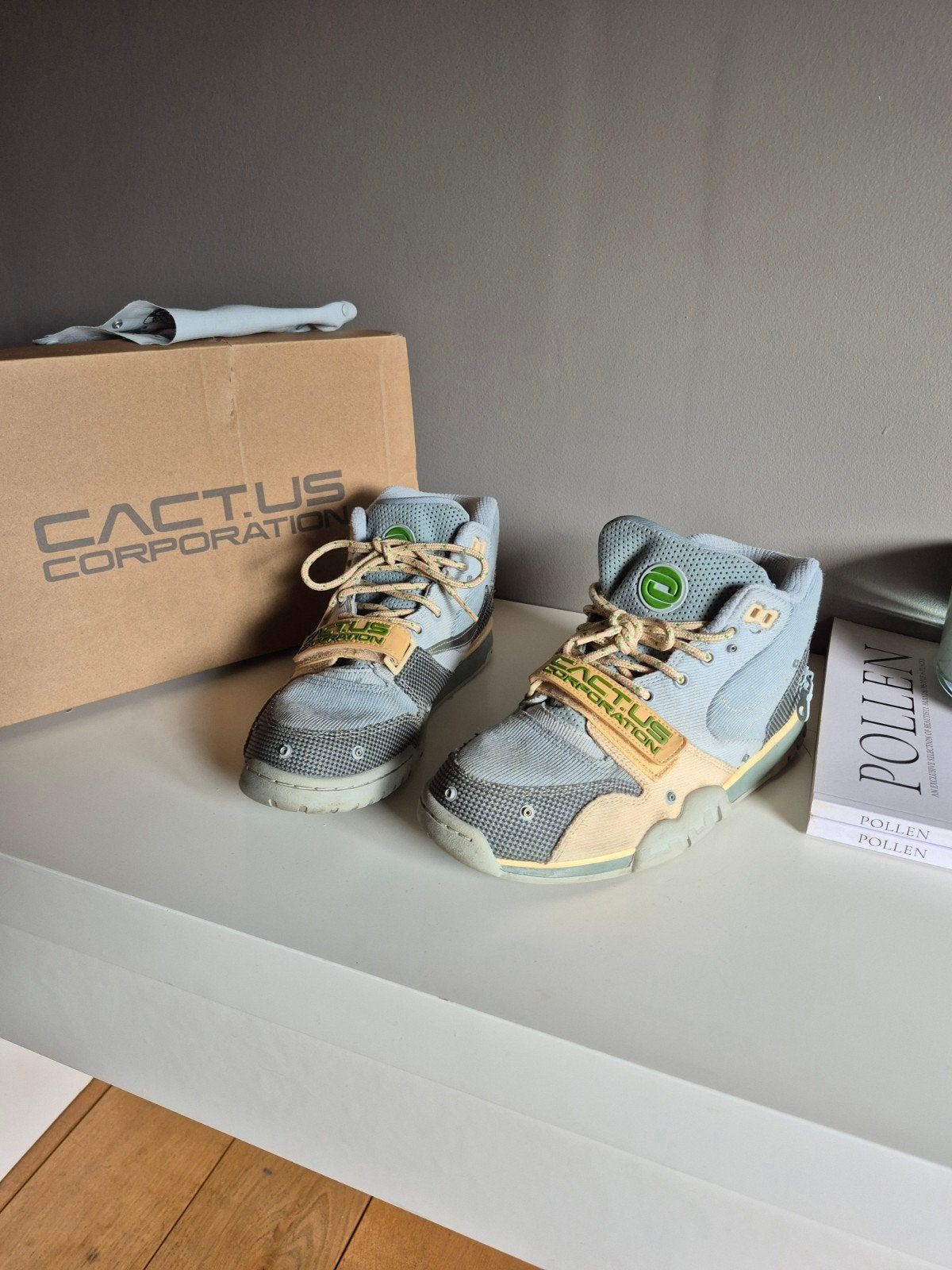 Nike Air Trainer 1 SP x Travis Scott „Grey Haze” 40 sneakers, Kleding | Heren, Schoenen, Ophalen of Verzenden, Sneakers