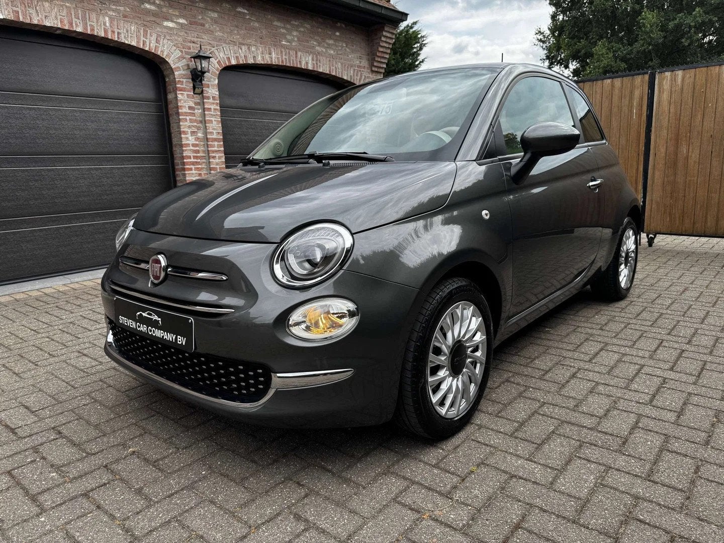 Fiat 500 | HYBRID | NAVI | CARPLAY | PDC | A/C | CRUISE CONT, Auto's, 4 zetels, Gebruikt, Bedrijf, Hybride Elektrisch/Benzine