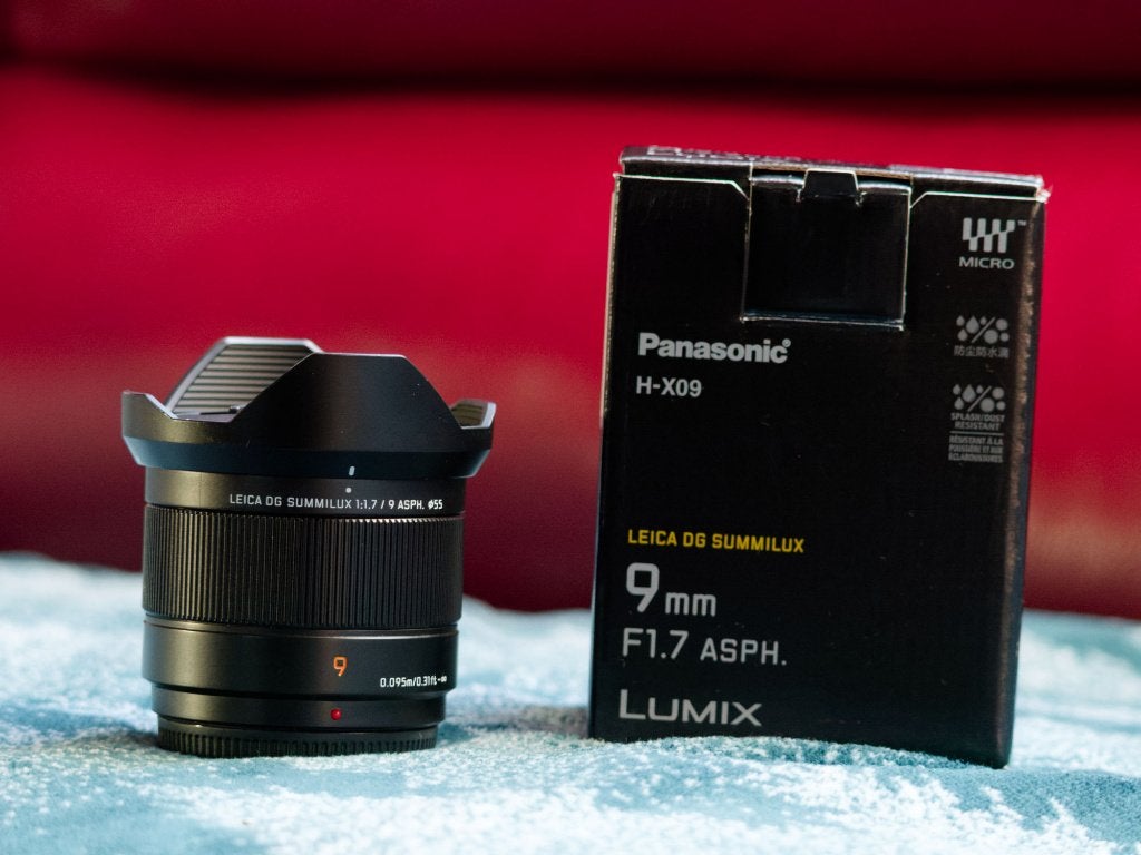 Objectifs à focale fixe Leica DG Summilux 9 mm et 25 mm, 9 mm, Enlèvement ou Envoi, Micro Four Thirds, Comme neuf