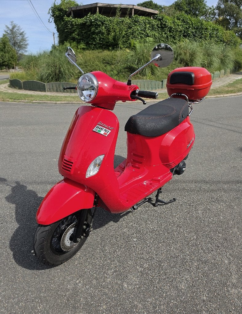 Scooter 125 Cm3 Neco Azzuro Grand Prix 4650 Km Entretien Ok, Motos, Scooter, Occasion, Neco, Particulier