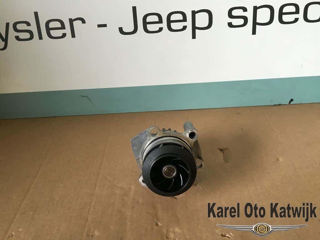 Waterpomp Jeep Compass 2.4 / Jeep Patriot 2.4 2007-2012, Jeep, -, -, Nieuw