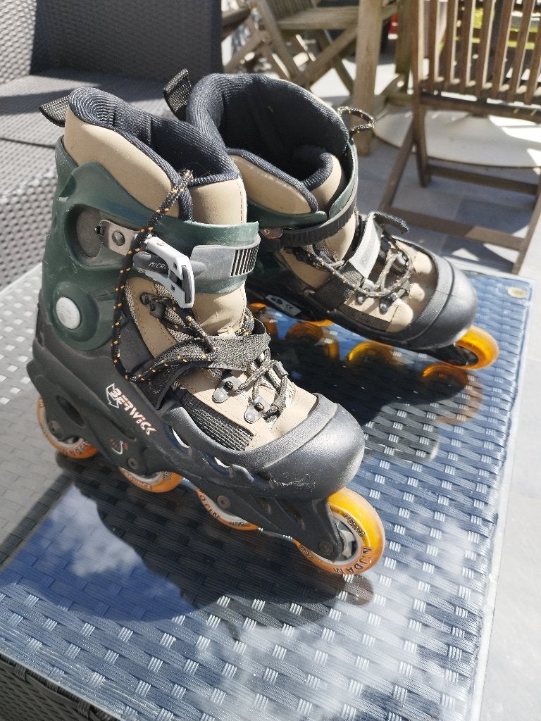 skeelers professioneel Berwick maat 40 -41 perfecte wielen, Sport en Fitness, Skeelers, Gebruikt, Inline skates 4 wielen, Ophalen