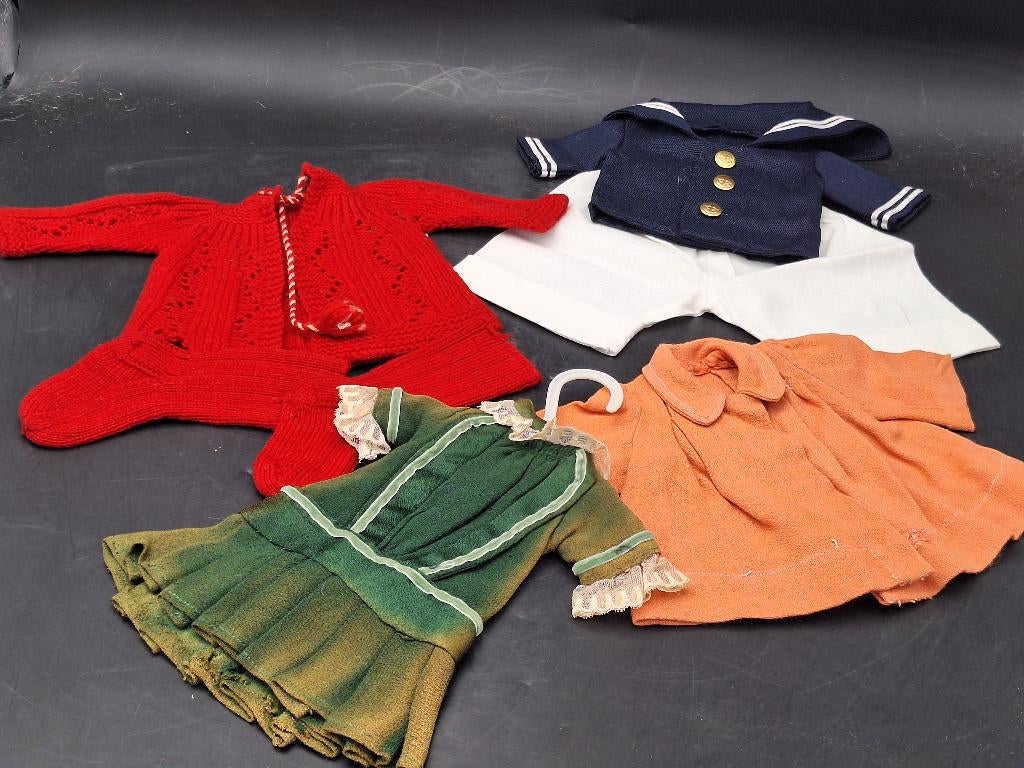 lot oude poppenkleding, jaren 1900 tot 1950, Ophalen of Verzenden