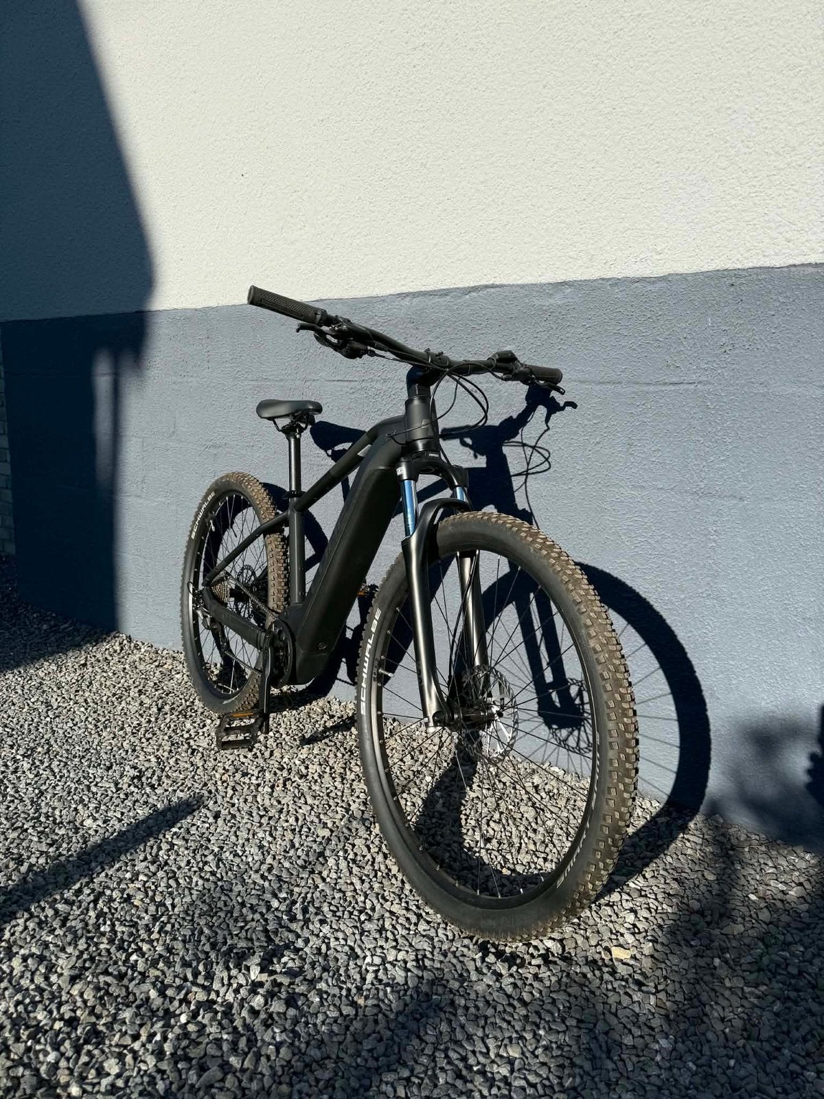 Velo cube, Vélos & Vélomoteurs, Vélos électriques, Enlèvement, Comme neuf, 30 à 50 km par batterie, Cube