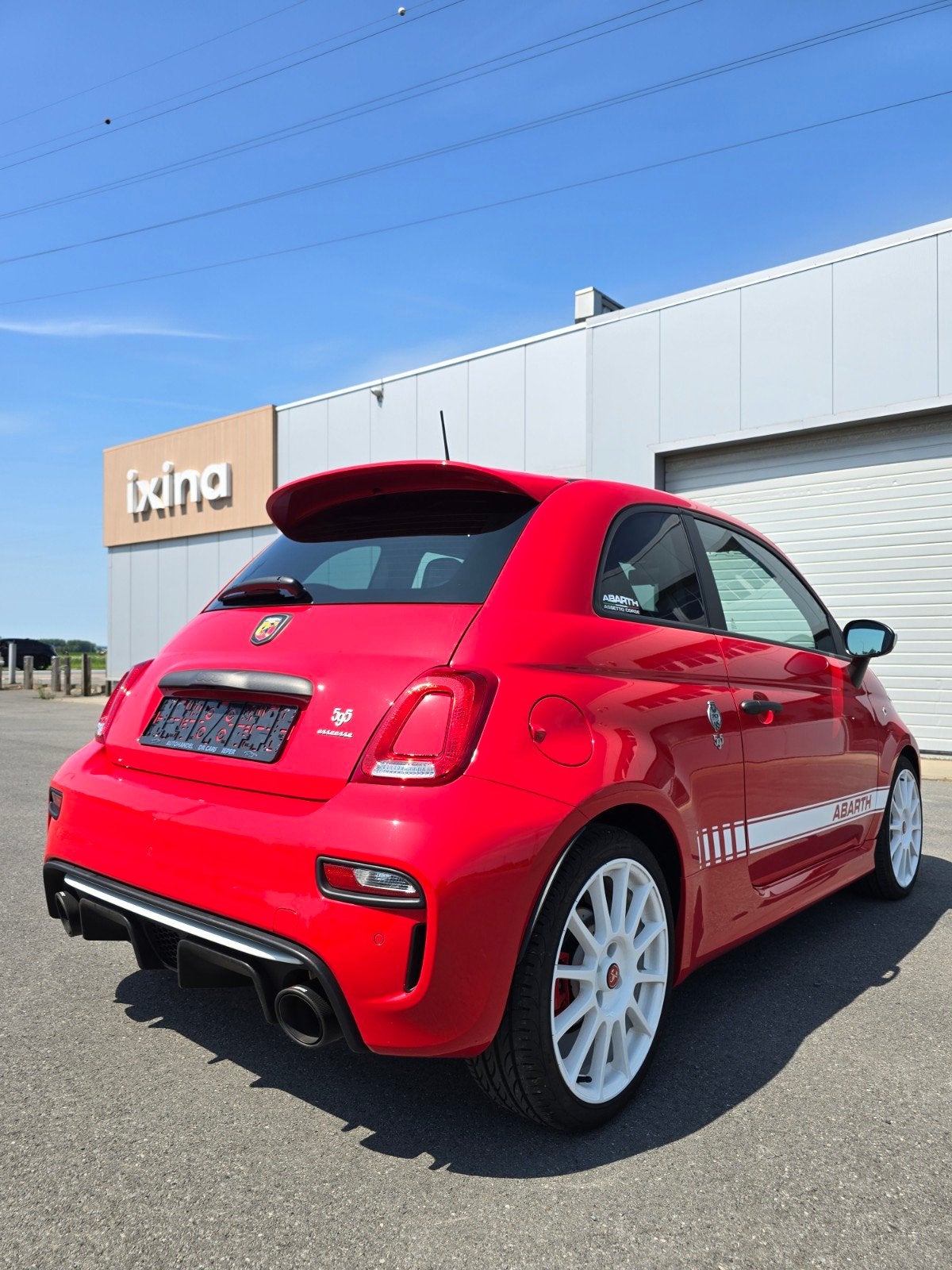 Fiat Abarth 595 Esseesse 70Th Anniversary//Sportseats Sabelt, Auto's, Voorwielaandrijving, 4 zetels, 4 cilinders, Bedrijf