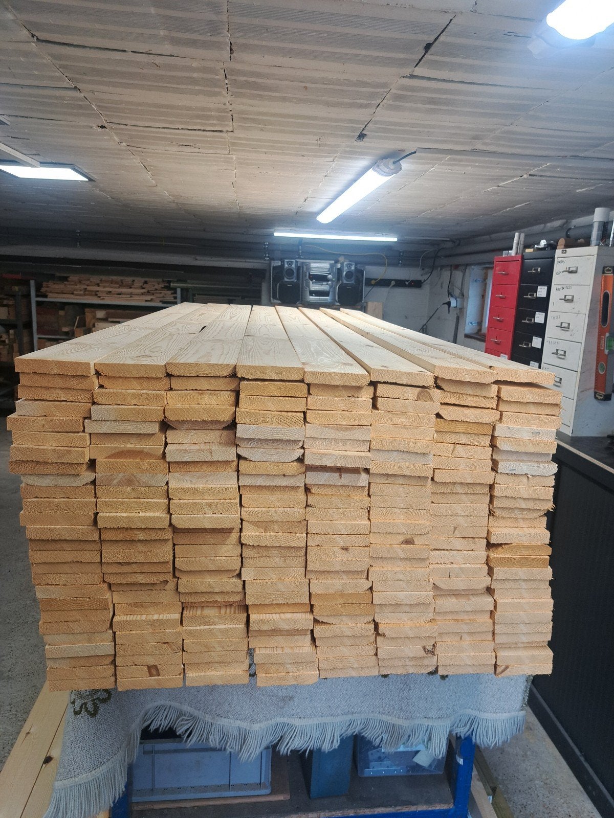 planken den vuren Geschaafd, Ophalen, Planken