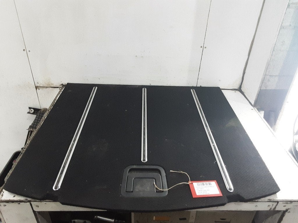 BAGAGERUIMTE MAT Toyota Corolla (E21) (5840102080), Gebruikt, Mevr. I. Hauben, Toyota, Rue de l'Espoir 34 34
4030  GRIVEGNÉE, BE