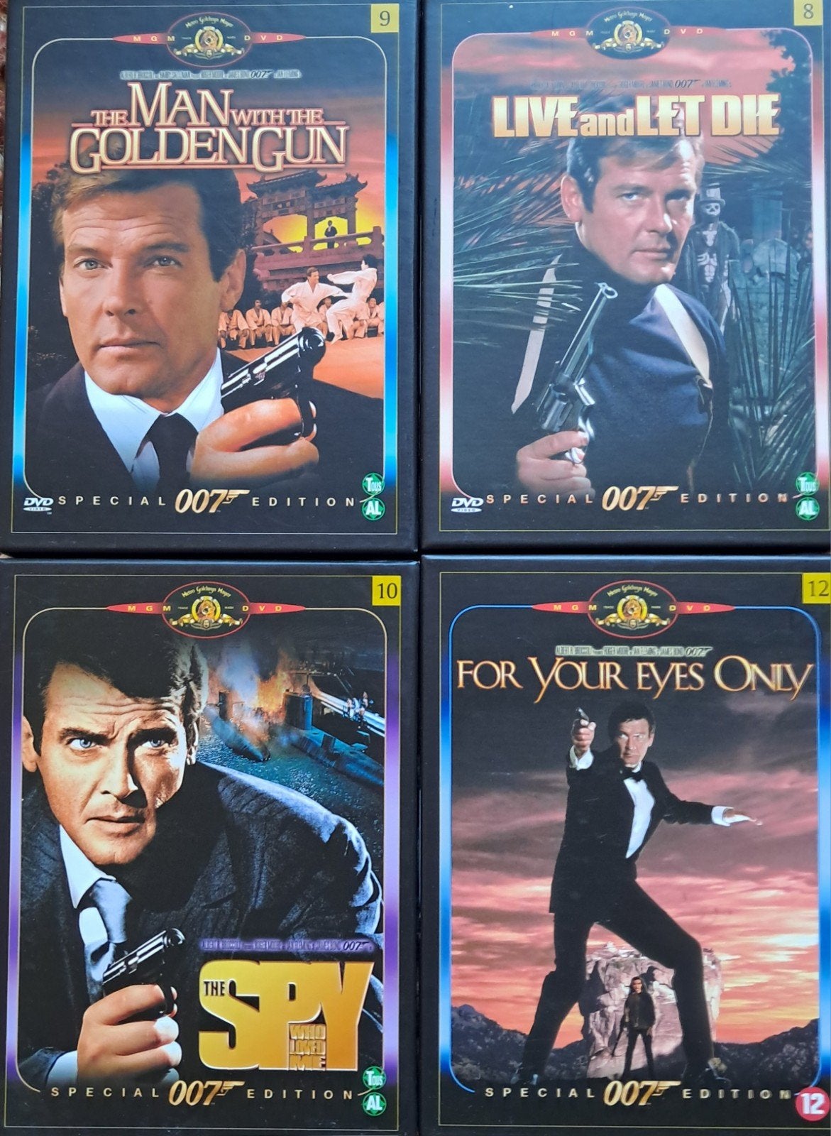 4 x Bond, Ophalen of Verzenden