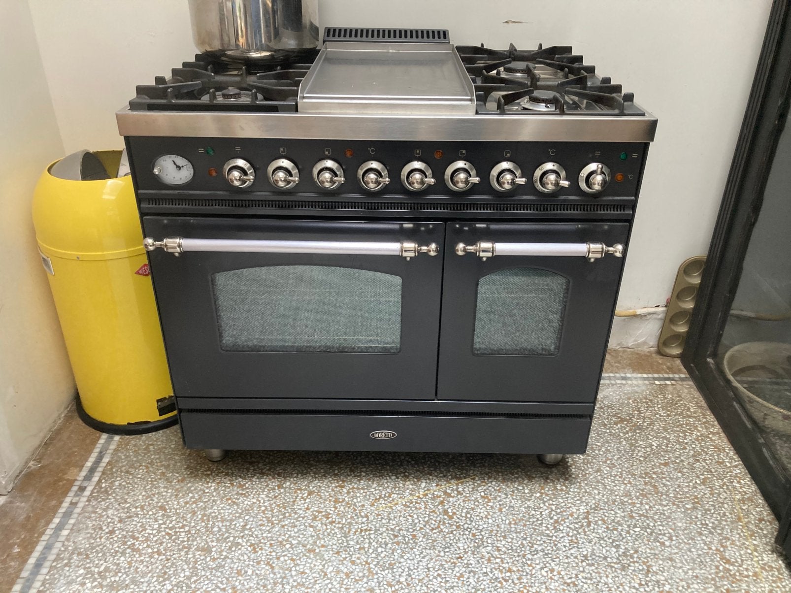 Cuisinière gaz Boretti, Ophalen, Gebruikt, Gas, 5 kookzones of meer