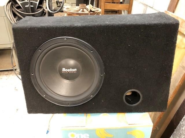 baskast met 30 cm Boston Acoustics rally series, Ophalen, Zo goed als nieuw