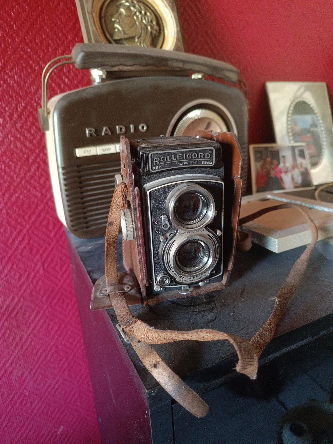 Appareil photo ancien Rolleicord V – Franke & Heidecke – ann, Collections, Appareils photo & Matériel cinématographique, Enlèvement ou Envoi
