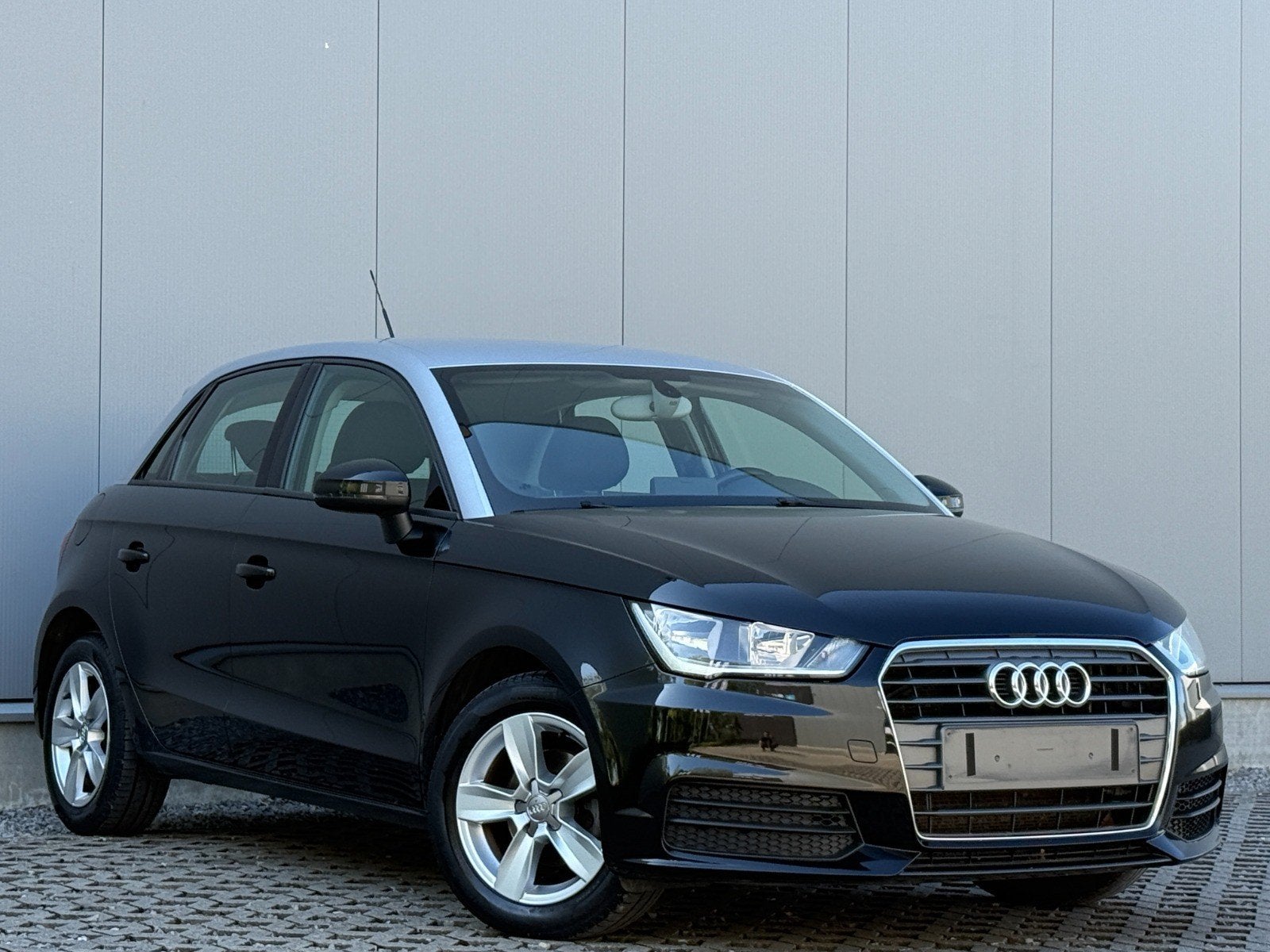 Audi A1 1.0 TFSI Benzine 95 PK ZEER NETTE STAAT, Auto's, A1, Particulier, Airbags, Te koop