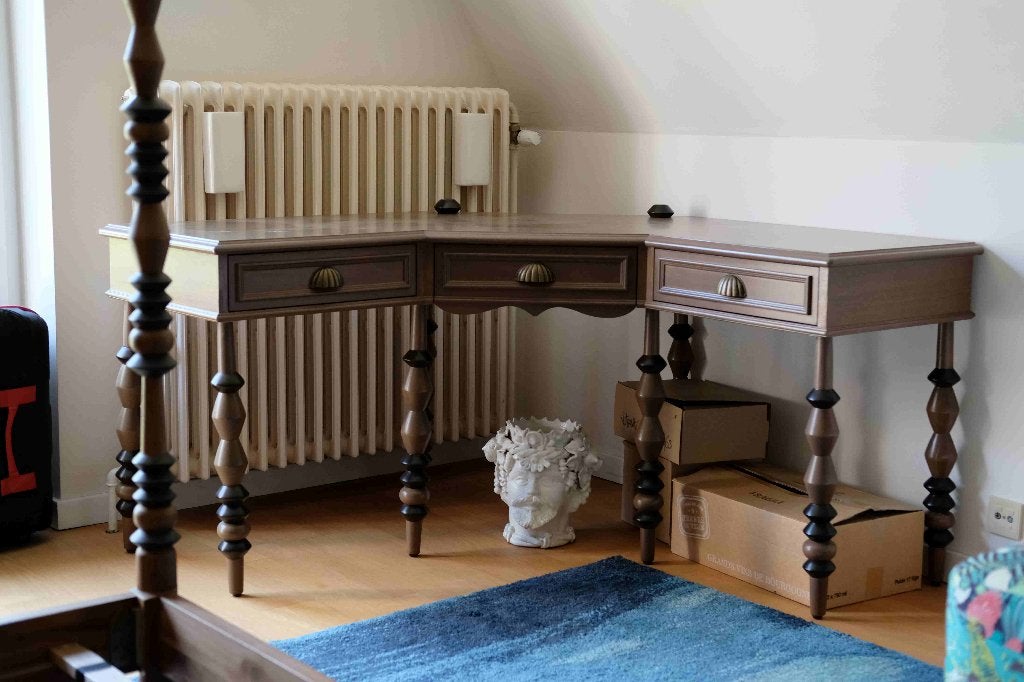 Coiffeuse d’angle sur mesure –  bois massif de Nyatoh, Maison & Meubles, Style colonial contemporain / asiatique, Moins de 100 cm