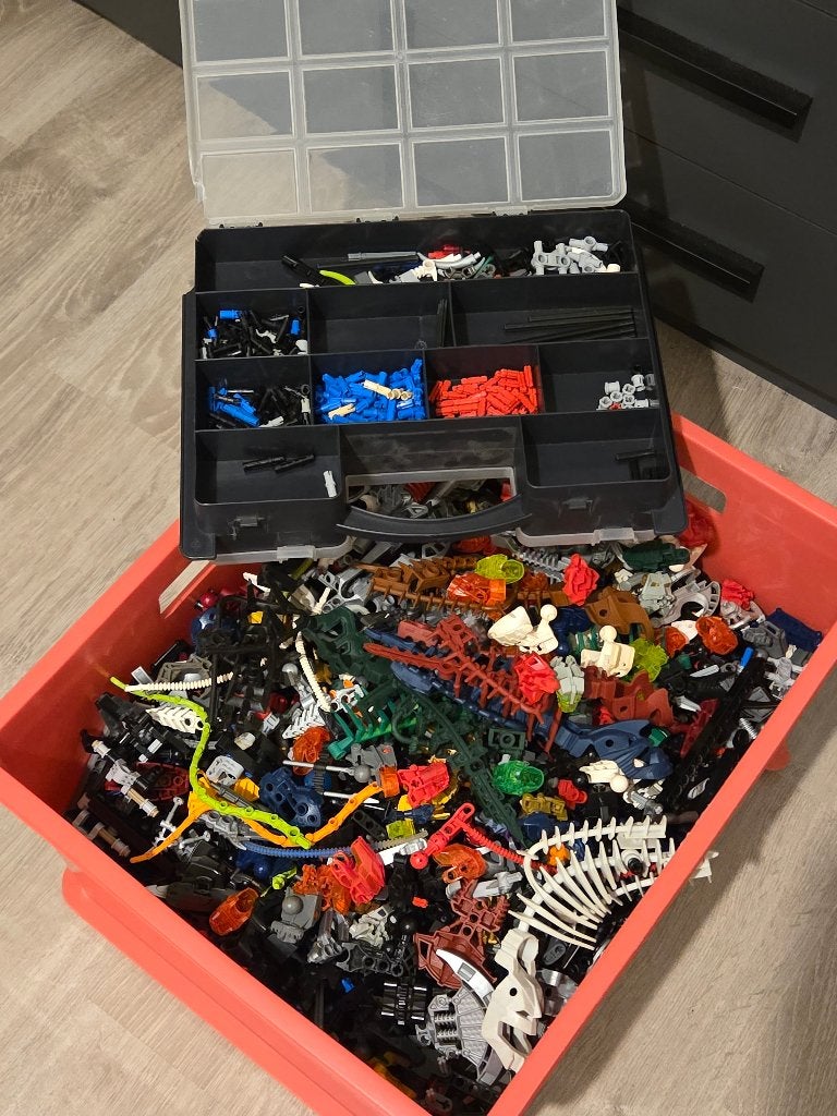 BIONICLE figuren, Kinderen en Baby's, Bionicle, Lego, Ophalen of Verzenden, Losse stenen