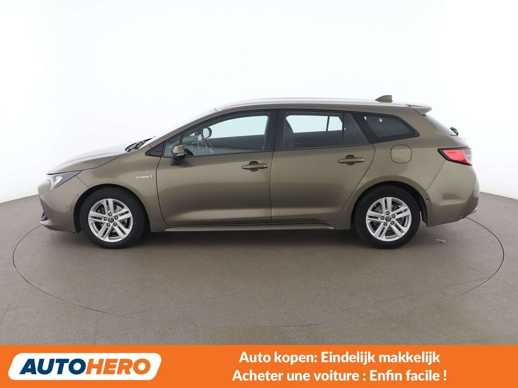 Toyota Corolla 1.8 Hybrid Team D (automatique), Autos, Achat, Euro 6, Corolla, Noir