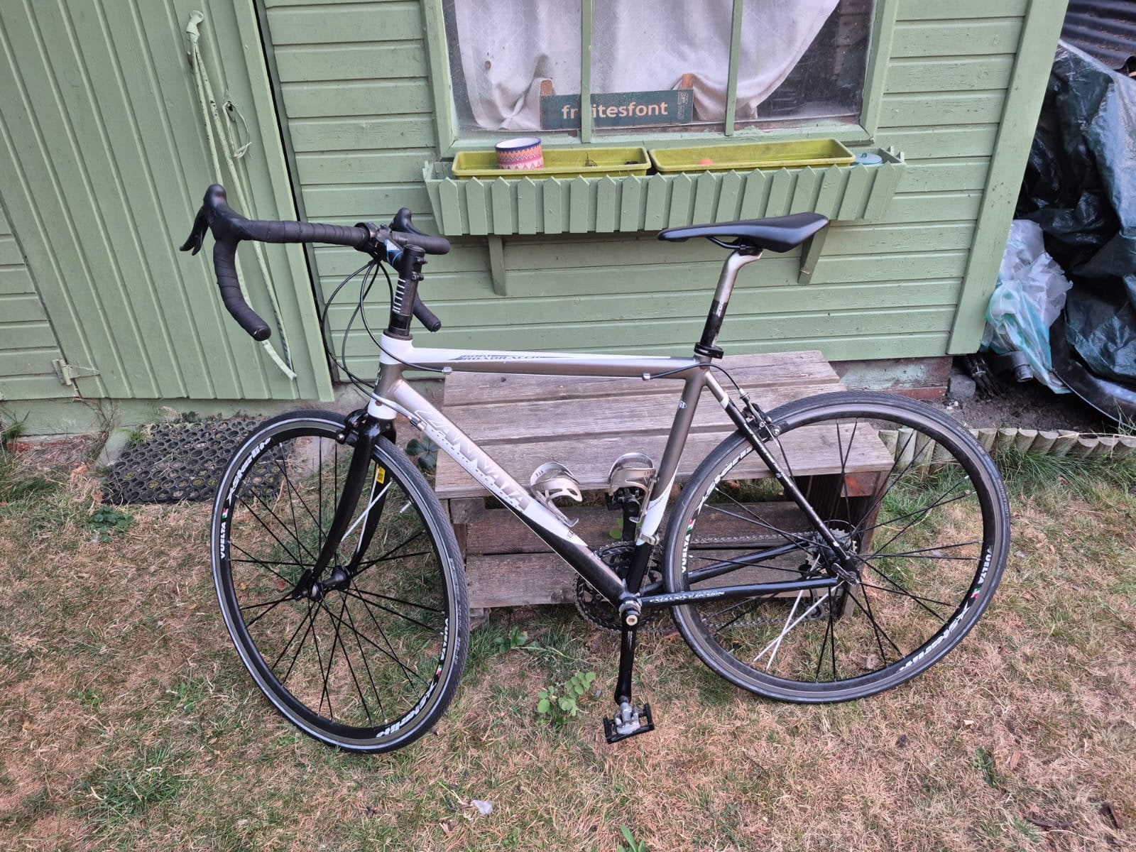 Koersfiets met bijhorende wielen Zannata, Fietsen en Brommers, Gebruikt, 26 inch, Velgrem, 15 tot 20 versnellingen