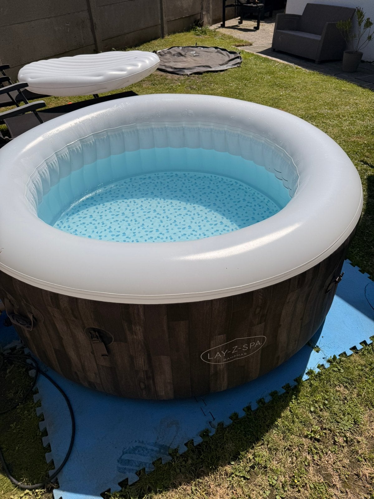 Jacuzzi bad zonder pomp lazy spa, Ophalen, Zo goed als nieuw, Afdekzeil