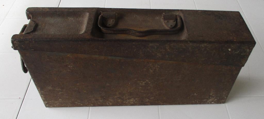 Caisse à munitions allemande MG34/42, Verzamelen, Ophalen of Verzenden, Landmacht, Hulzen of Bodemvondsten