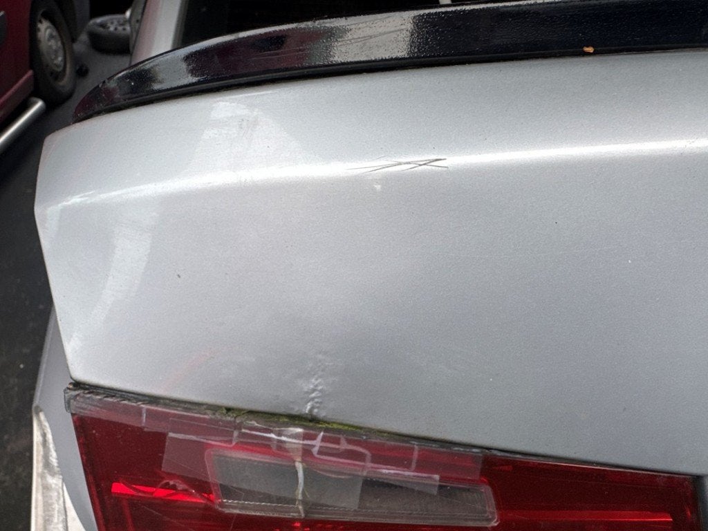 HAYON ARRIÈRE / MALLE BMW 3 serie (F30) (|41007288757|), Autos : Pièces & Accessoires, Haillon arrière, Utilisé, BMW, Petuelring 130
80809  München, DE