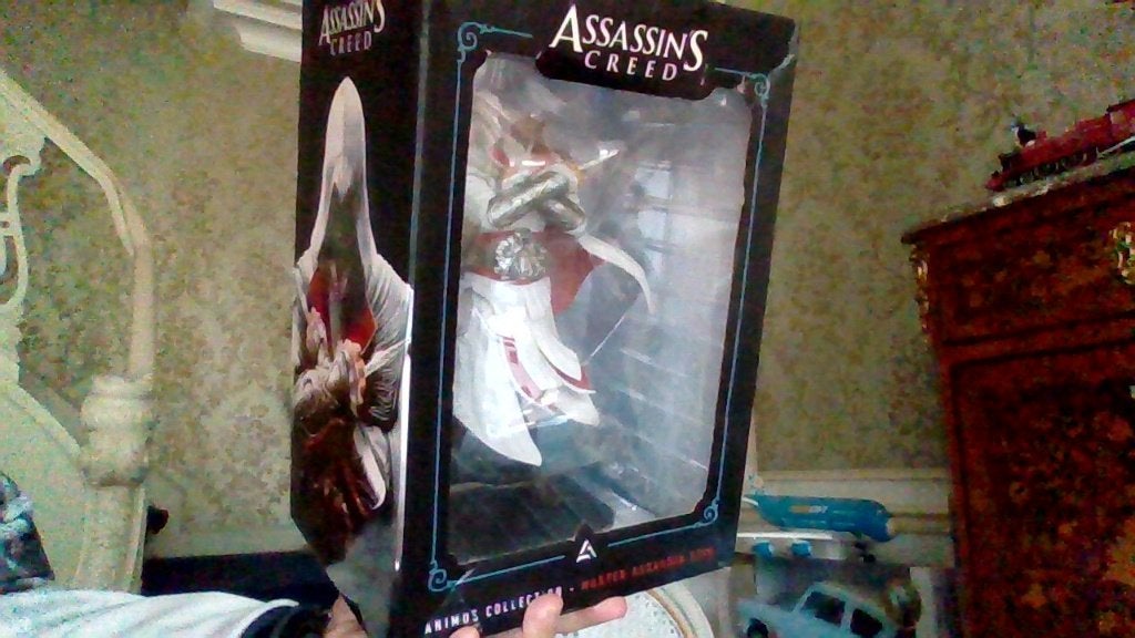 Figurine assassin creed (masters ezio), Enlèvement