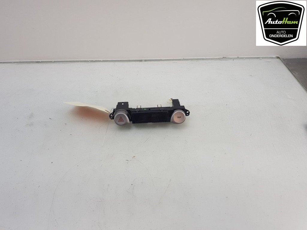 COMMUTATEUR DE FEUX DE DETRESSE Hyundai i20, Utilisé, Hyundai