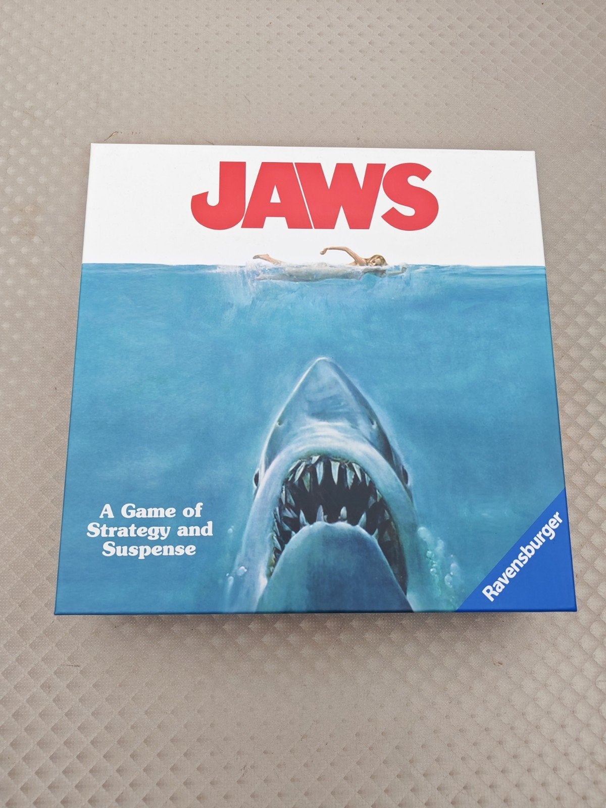 Jaws boardgame Ravensburger, Hobby en Vrije tijd, Gezelschapsspellen | Bordspellen, Ophalen