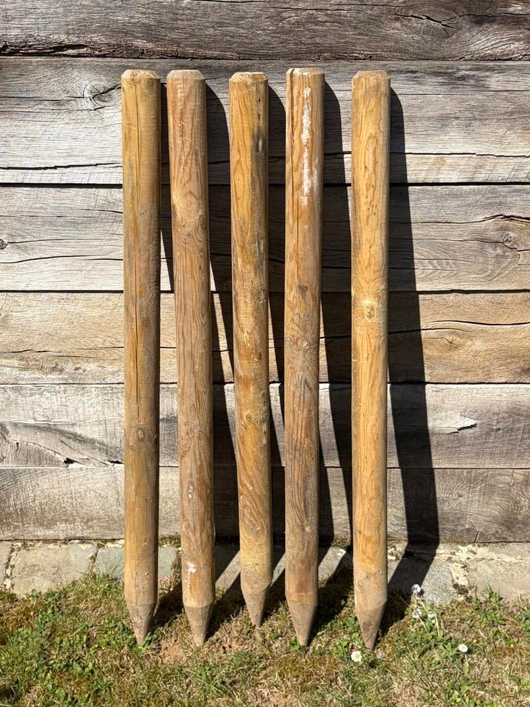 Piquets pour clôture, Enlèvement, Utilisé, Moins de 180 cm, Poteaux