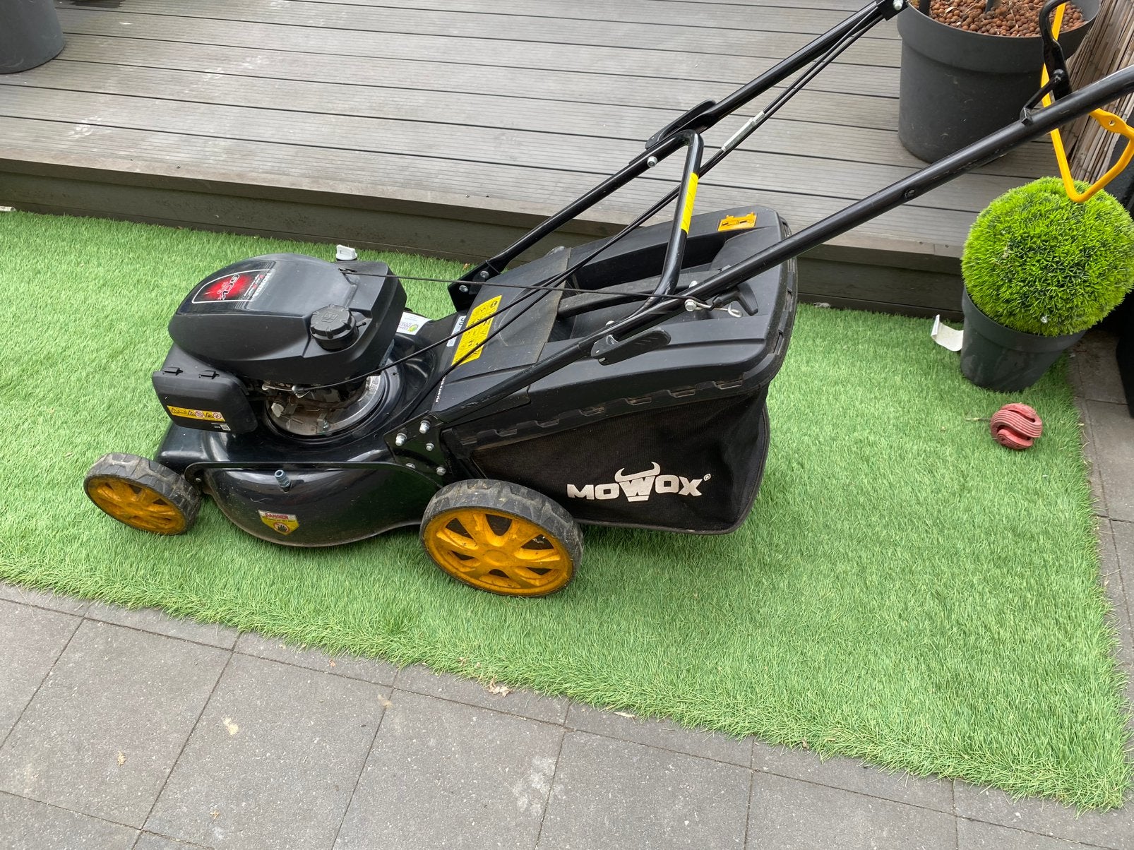 Mowax benzine grasmaaier, Tuin en Terras, Grasmaaiers, Ophalen, Gebruikt, Benzine-grasmaaier, Opvangbak