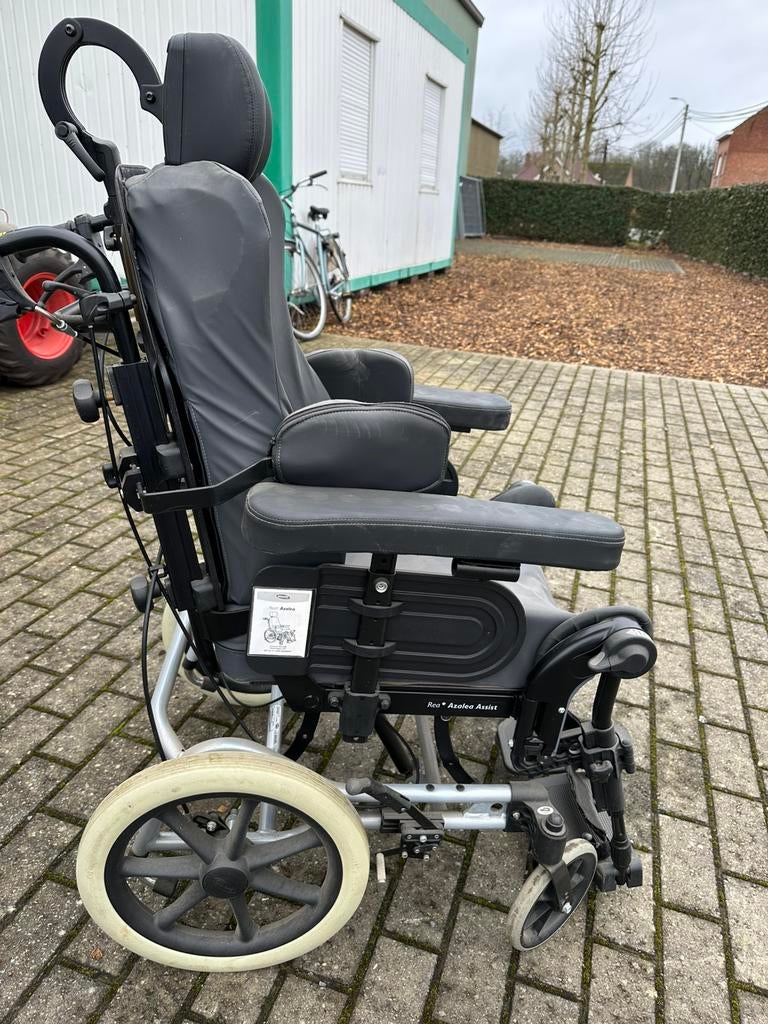 Invacare Rea Azalea Assist rolstoel, Diversen, Rolstoelen, Ophalen, Zo goed als nieuw