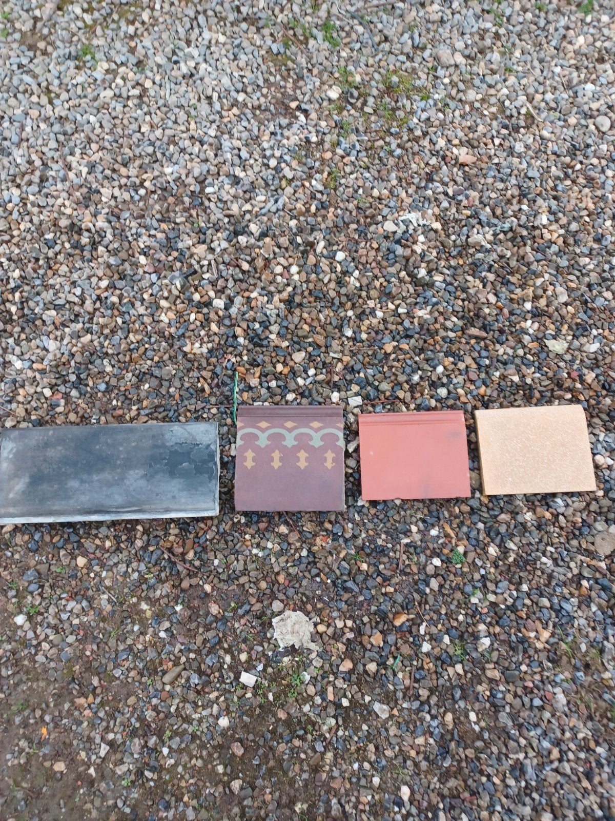 oude plinttegels, Ophalen