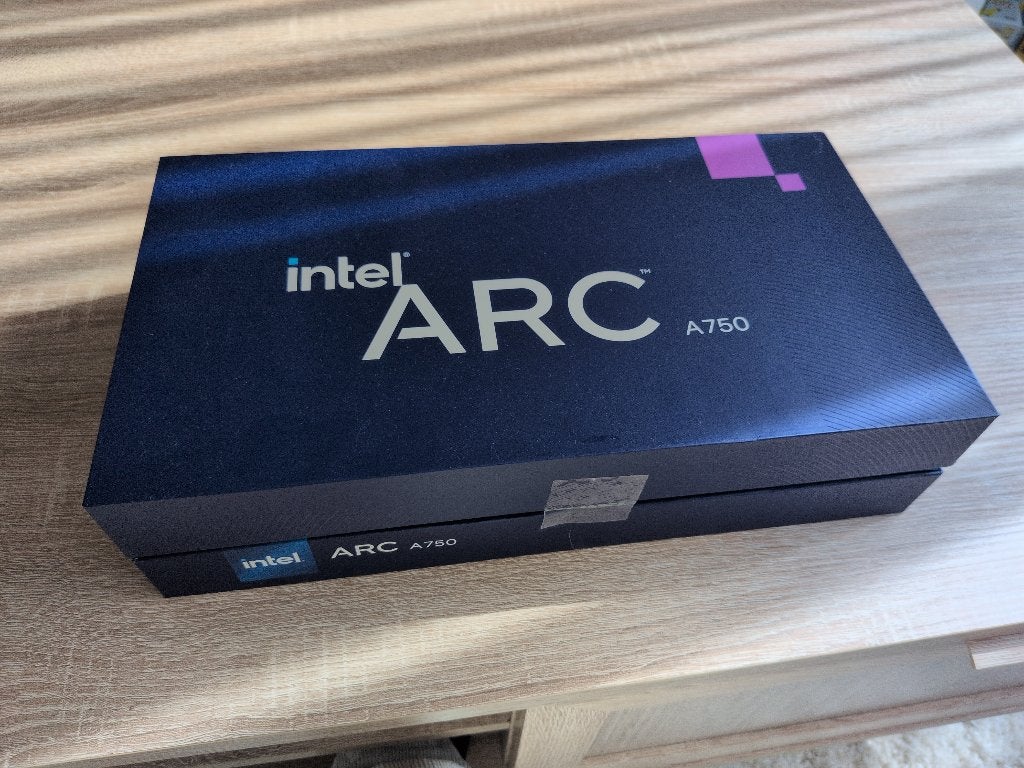 Intel Arc A750, Ophalen, Gebruikt