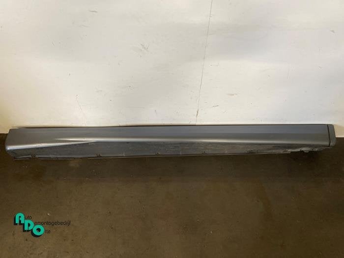 Jupe droite d'un Opel Zafira B (Zafira B 05-) (Z155), -, Opel, 3 mois de garantie, Utilisé