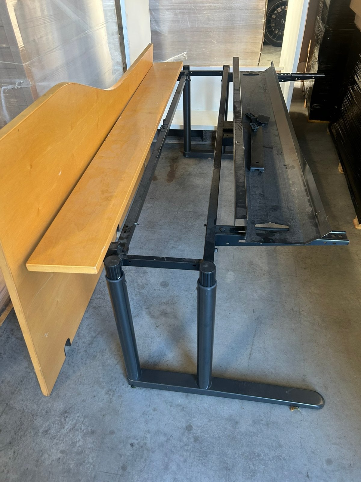 GRATIS AFHAAL BUREAU, Enlèvement, Utilisé