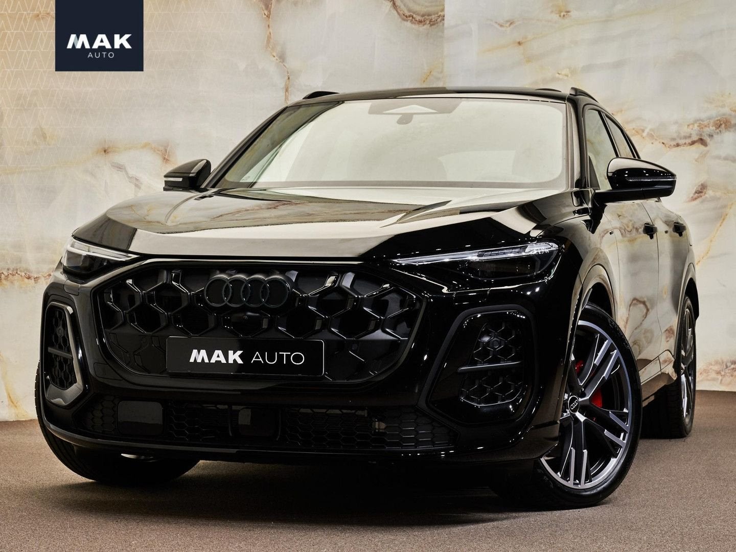 Audi Q5 E-Hybrid Quattro S Edition , pano, tr.haak, 21", mat, Autos, Achat, Entreprise, Q5, Automatique