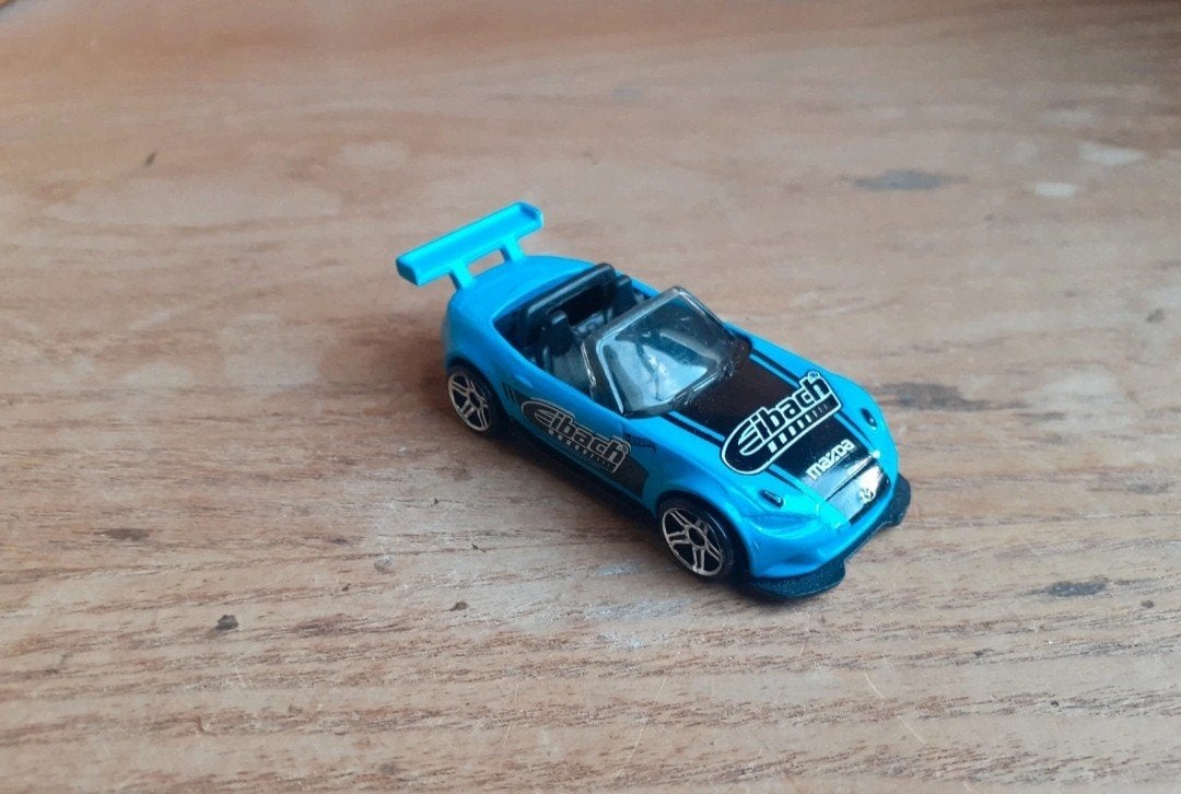 Hot wheels Mazda MX-5 Miata, Envoi, Utilisé